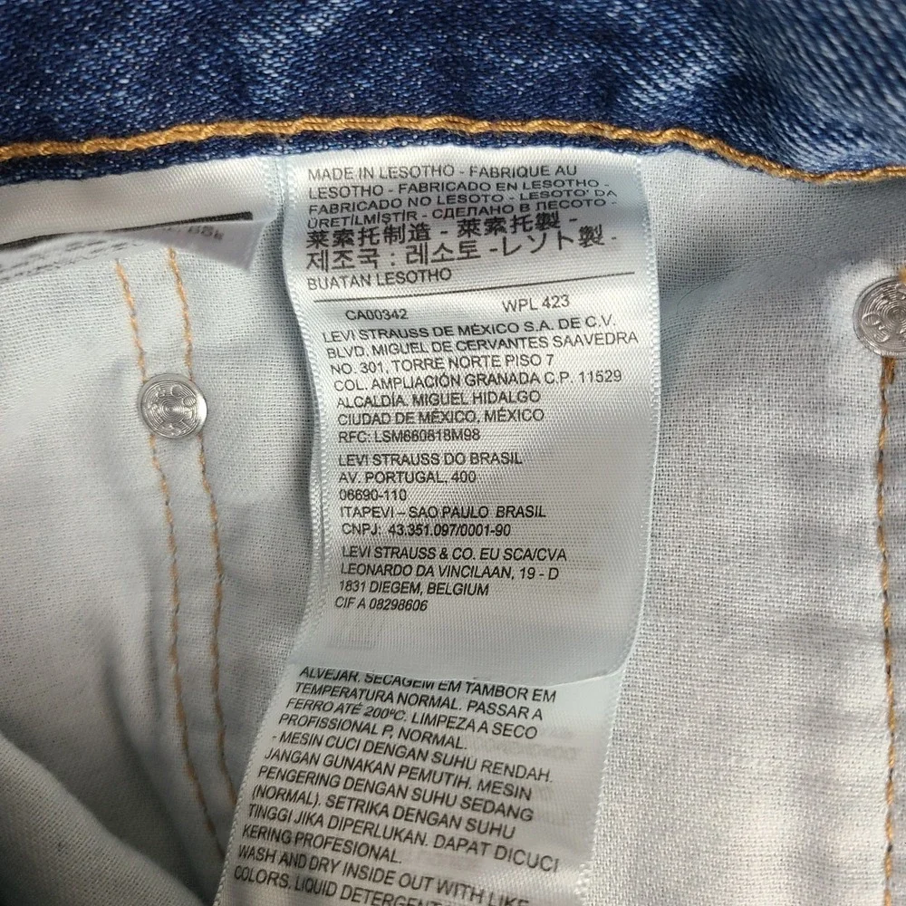 Levi's 505 Jeans Mens 36x32 Blue Regular Fit Straight Leg Medium‎ Wash Denim